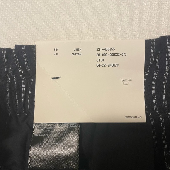 NWT NEVER WORN | Uniqlo Women Linen Cotton Shorts, Blue with stripes, Size XS - Picture 15 of 16